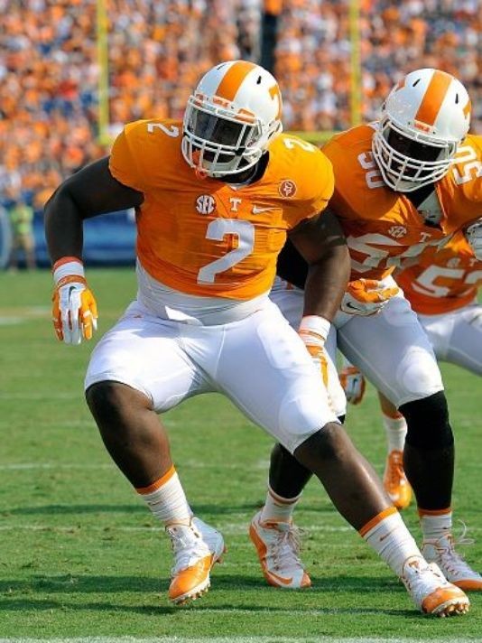 Tennessee Football: Shy Tuttle out for the season