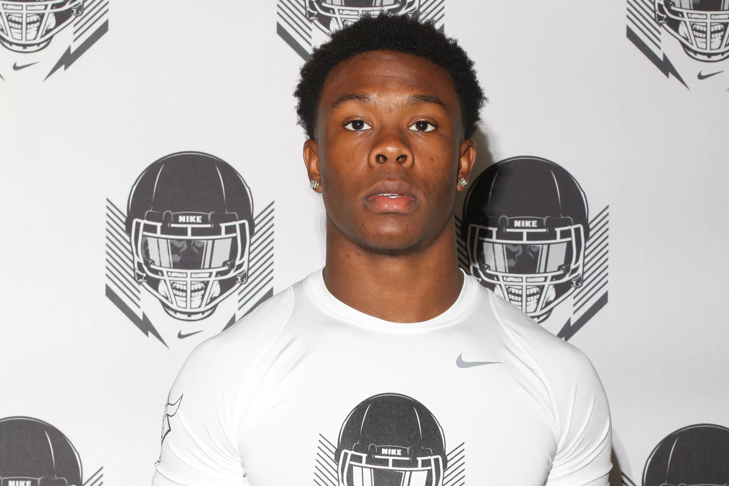 Tennessee makes the final five for four-star receiver Jalen Curry