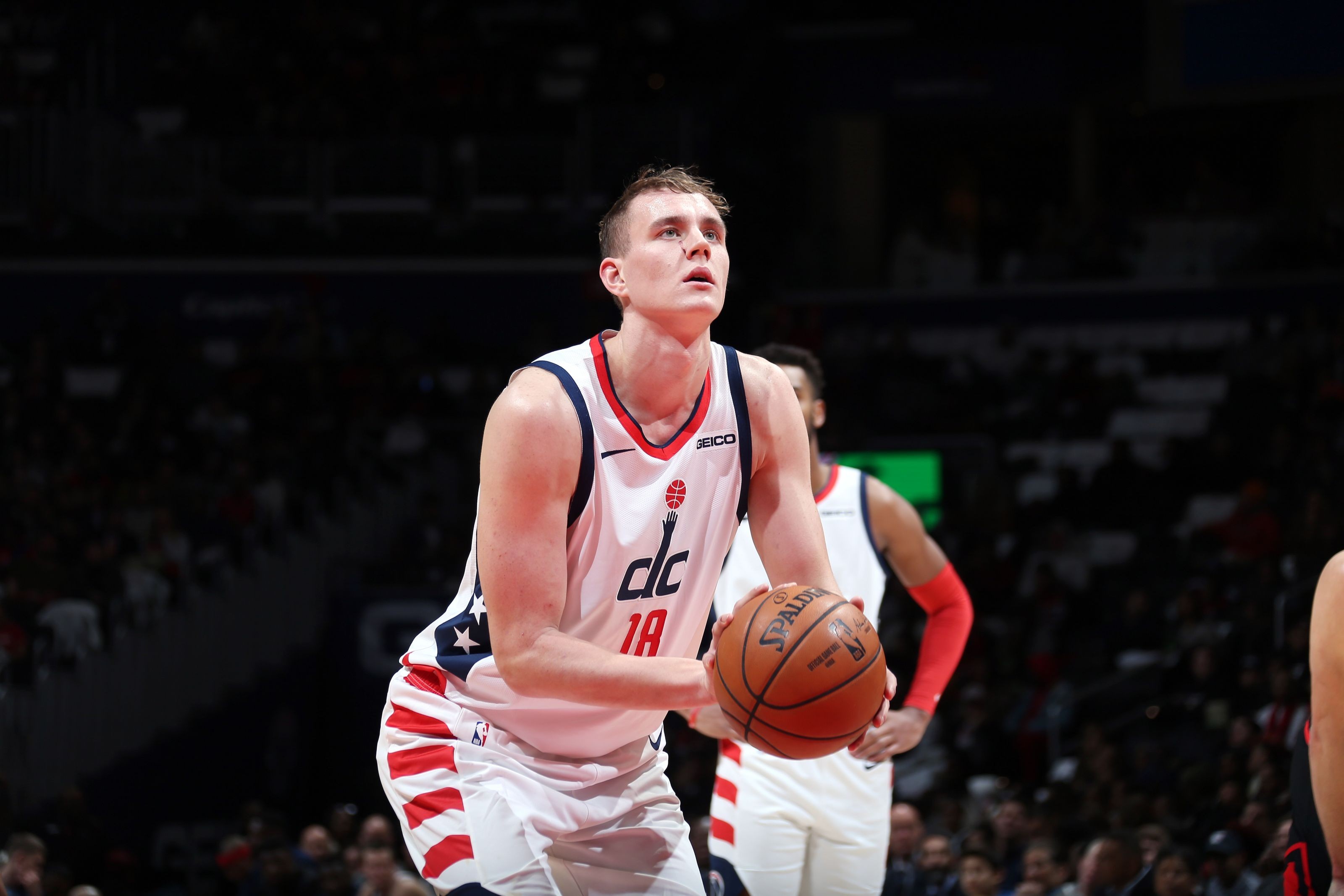 Former Philadelphia 76ers first round pick signs with Washington Wizards