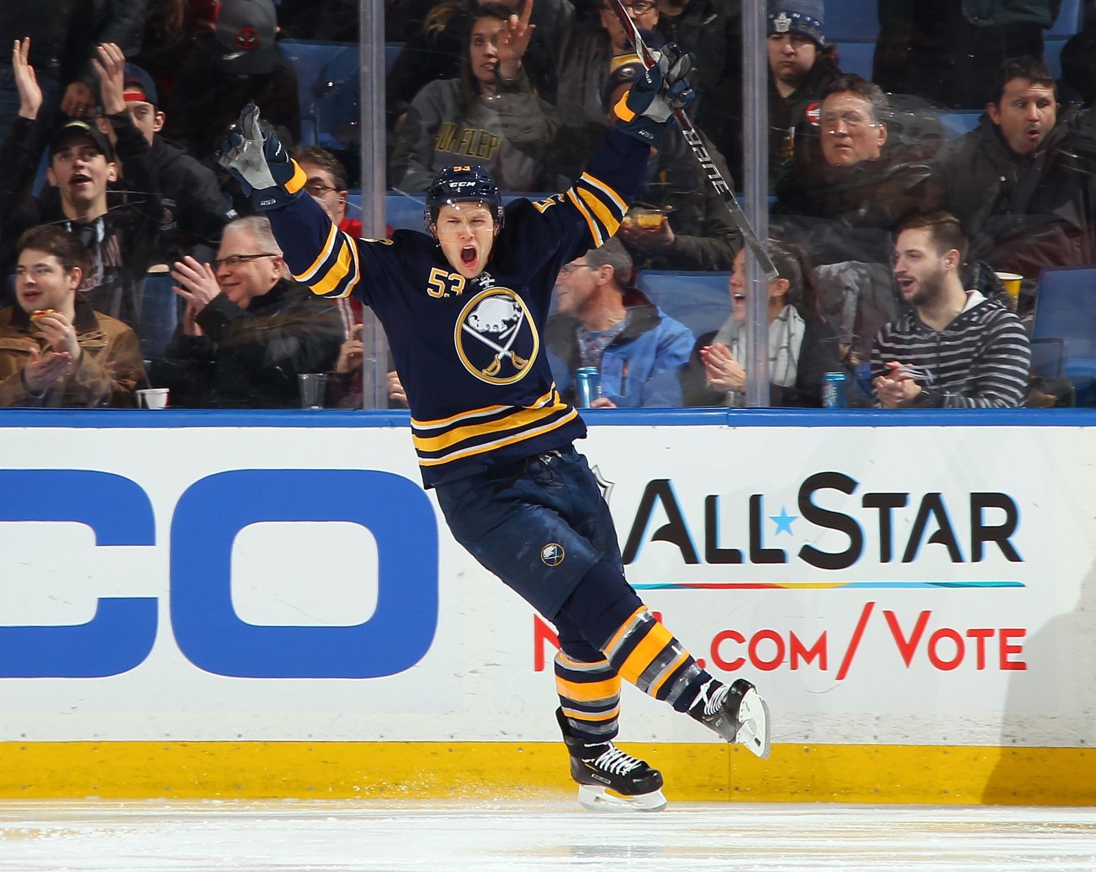 Buffalo Sabres: Jeff Skinner is off to a Blazing Start