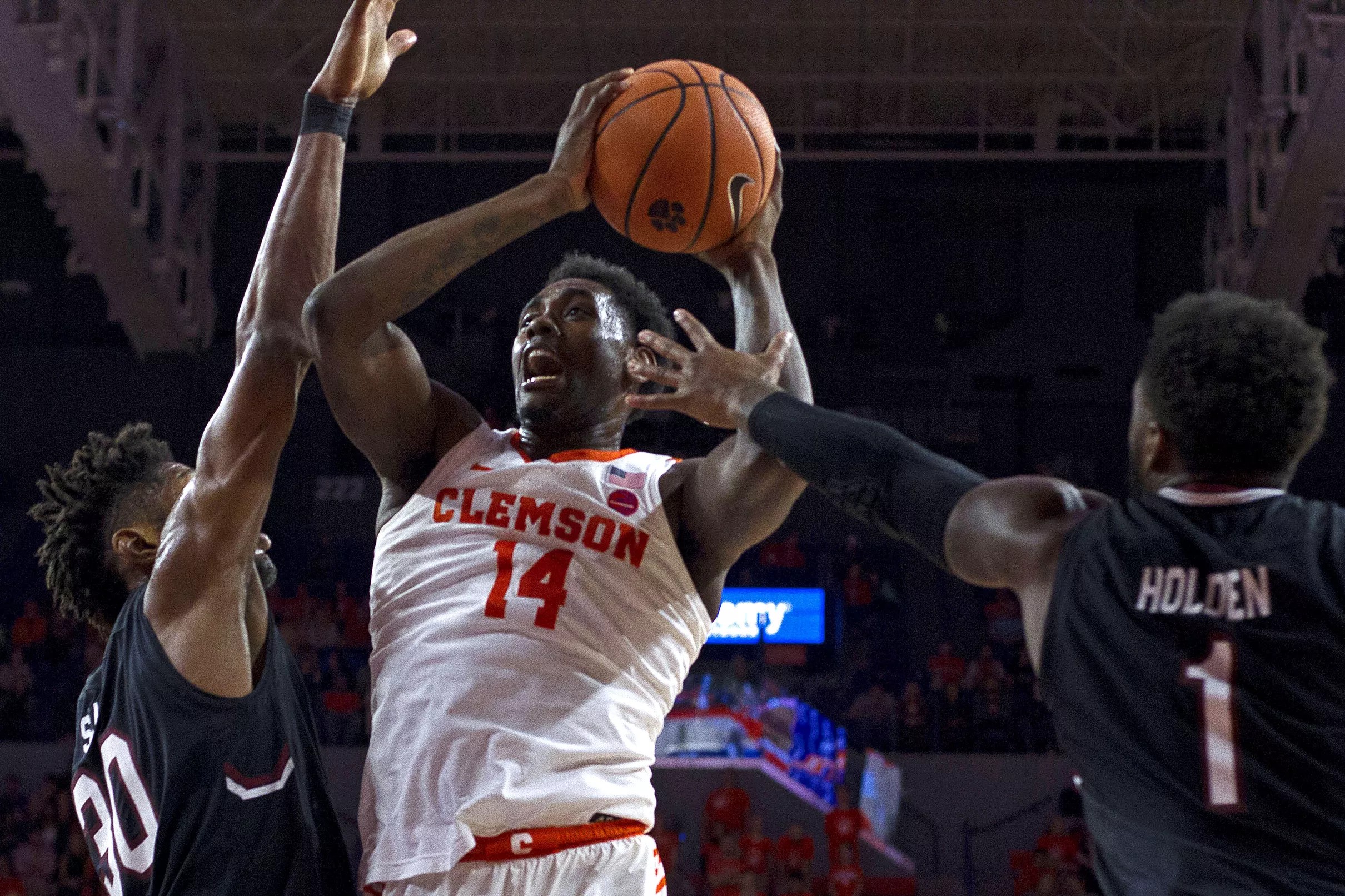 Clemson wins ACC opener against NC State