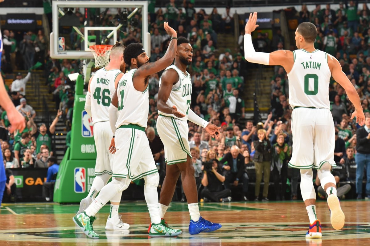 No Celtic played over 30 minutes in Boston's balanced opening night win