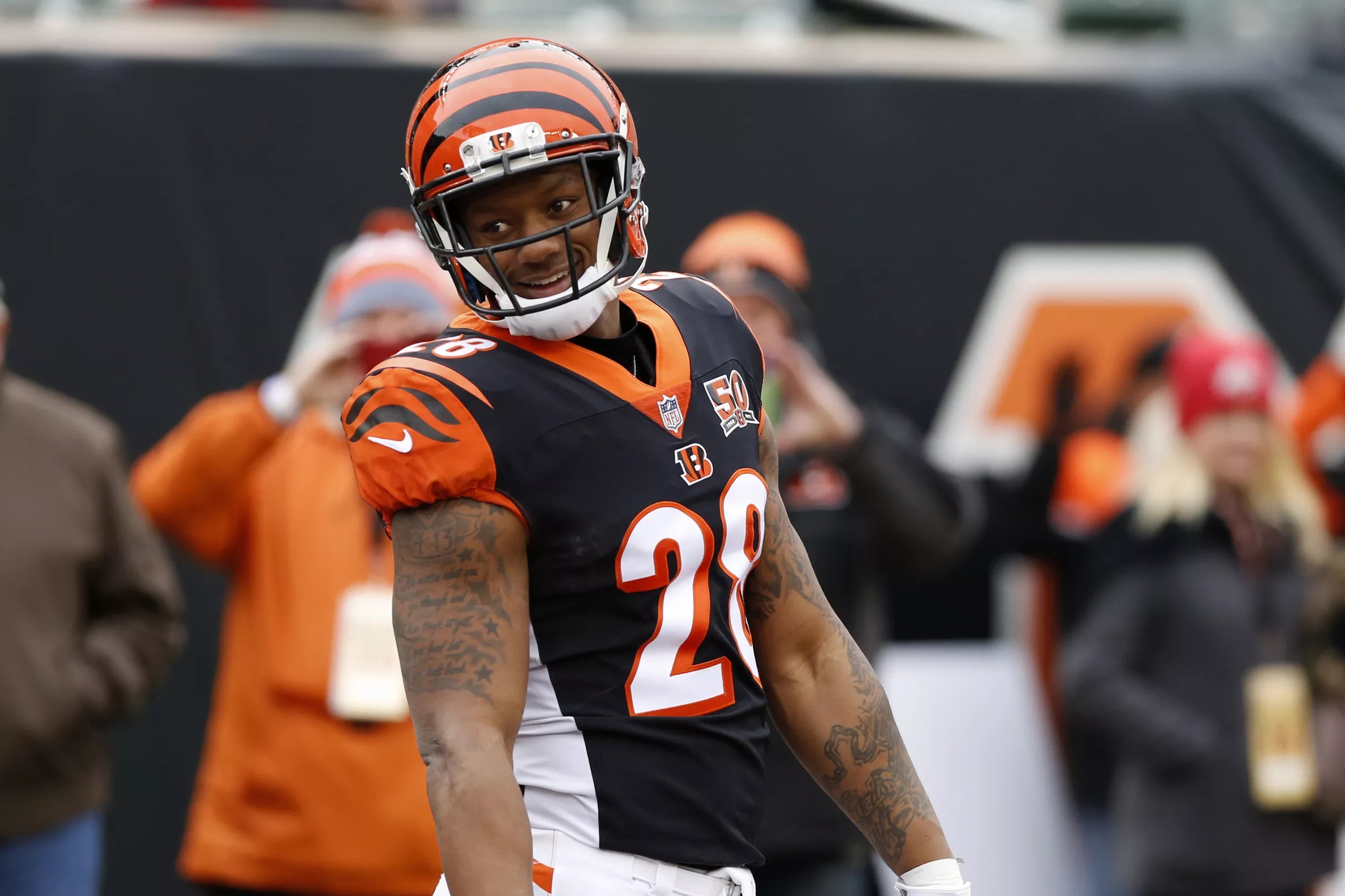 Joe Mixon suffers ankle injury vs Lions