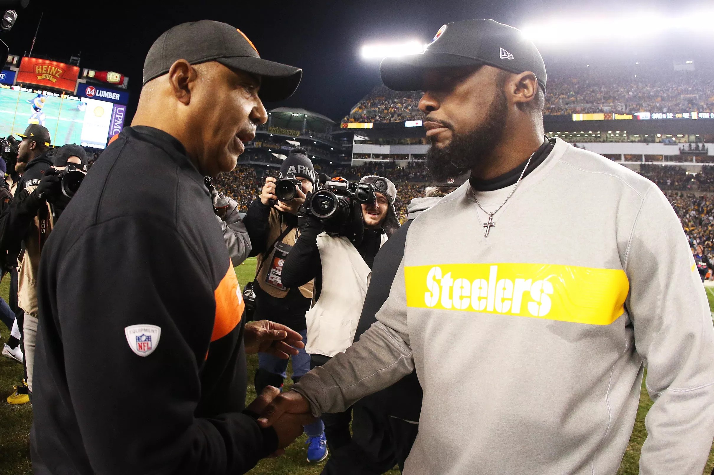 Around AFC North: Mike Tomlin gets the help that Marvin Lewis needed