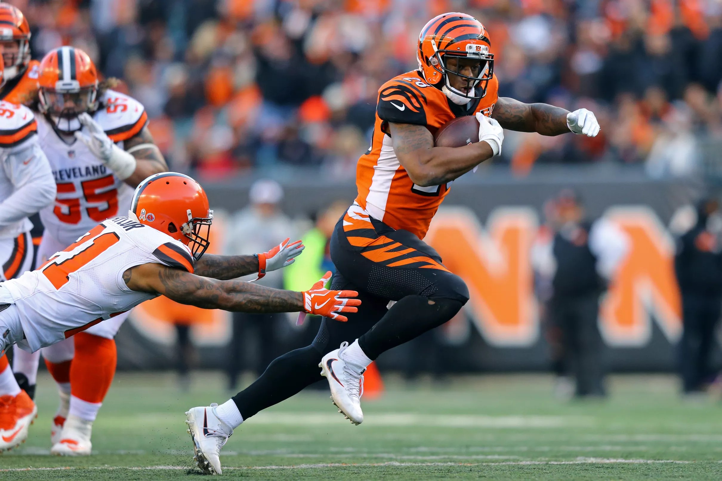 Bengals’ snap count distribution vs Browns: this is Joe Mixon’s backfield