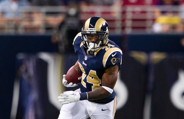 Former Rams HB Isaiah Pead Expected to Meet with Steelers