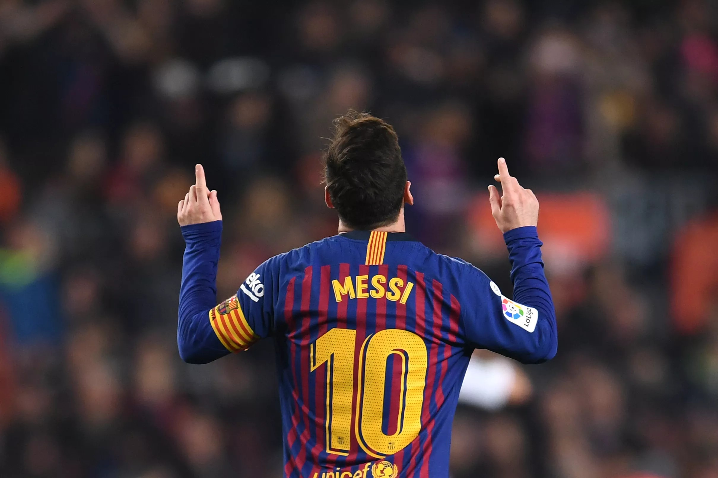 Lionel Messi hits 30 goals for 11th consecutive season