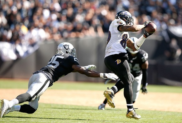 Ravens Rocked By Late TD; Fall to 0-2 Following 37-33 Loss to Raiders