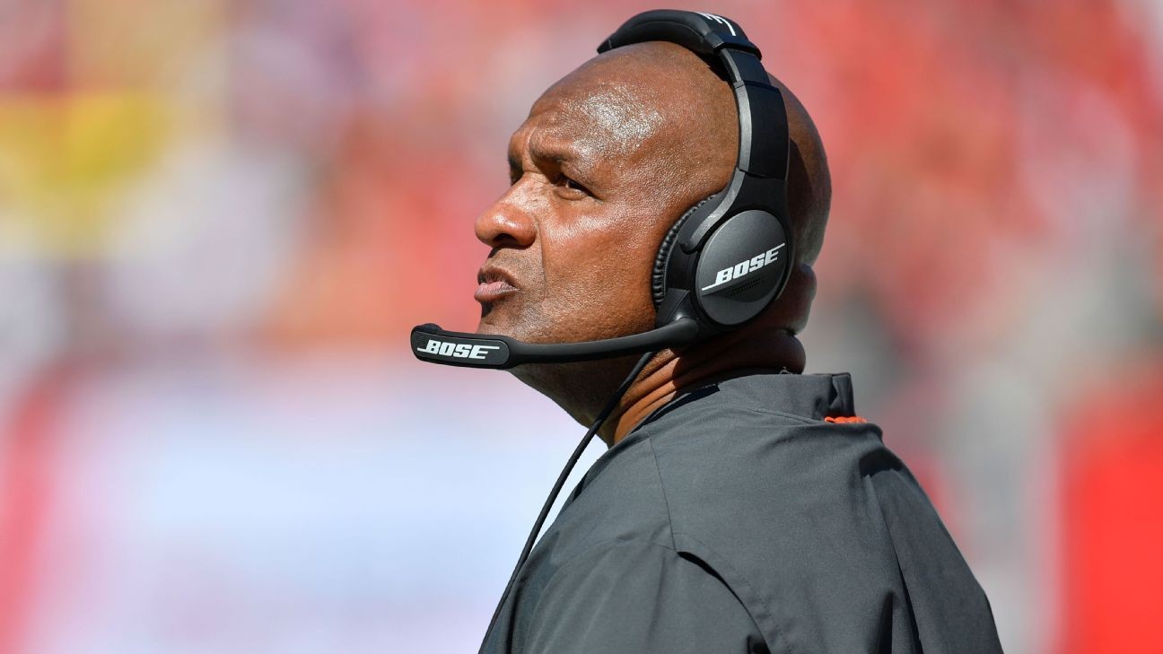 Hue Jackson out as coach of the Cleveland Browns