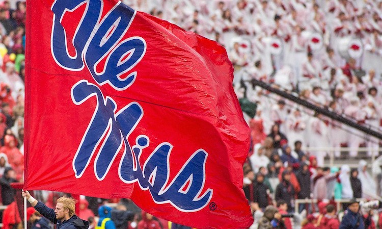 Ole Miss player delivers message to fans with Confederate flags