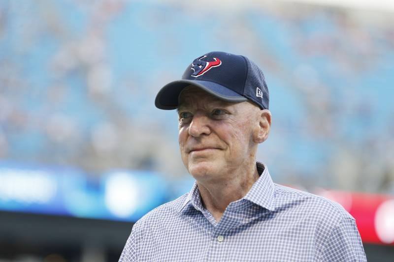 Texans Owner Bob McNair Dies at Age 80