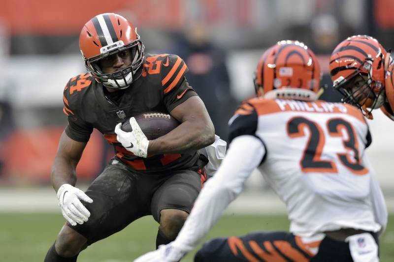 NFL Week 1 Picks: Prop Bets, Vegas Lines, Over/Under Predictions and Advice