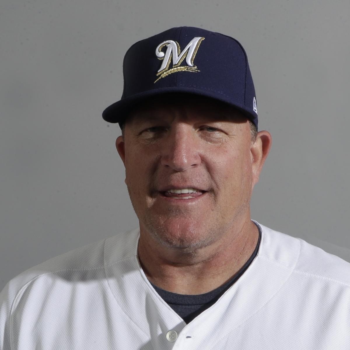 Pat Murphy Suffered Heart Attack at Brewers' Workout; Full Recovery ...