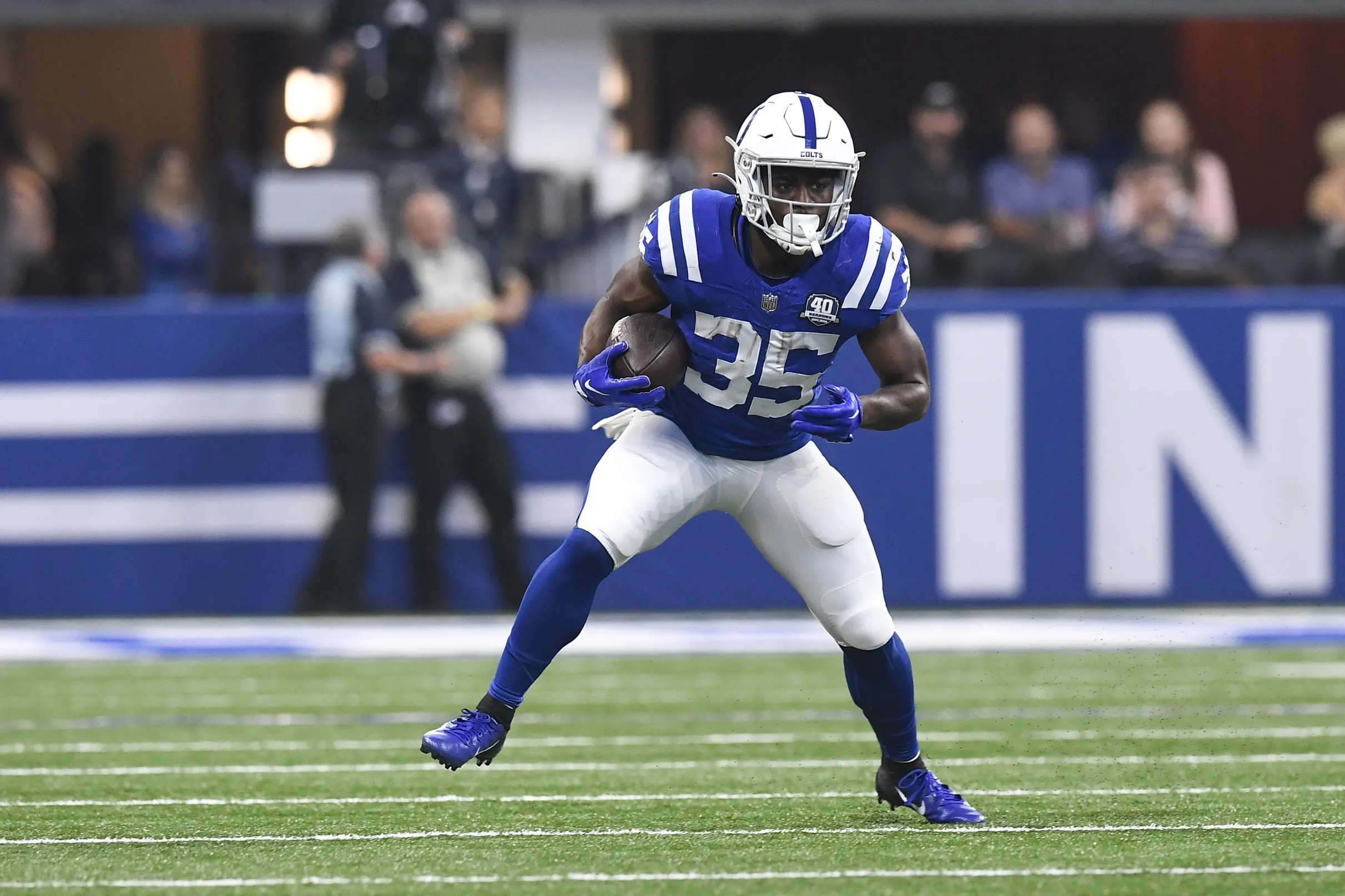 End of an Era: Browns release LB Tank Carder