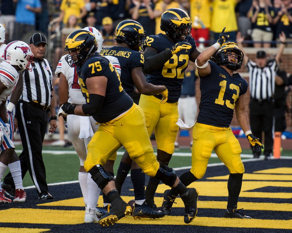 Michigan remains at No. 19 in AP Top 25 despite 25-point win over SMU