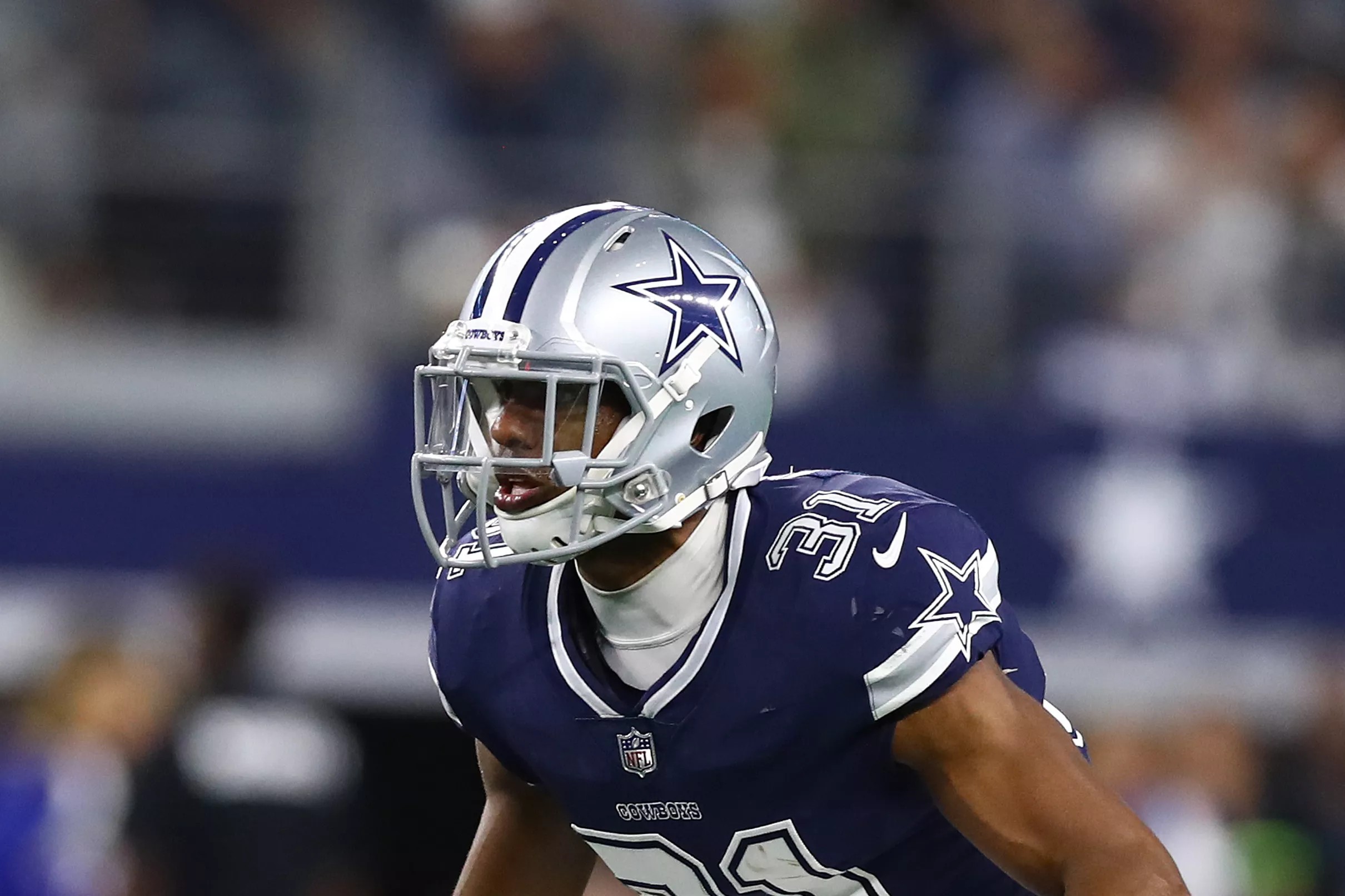 Byron Jones becomes an elite corner in press coverage during the 2018 ...