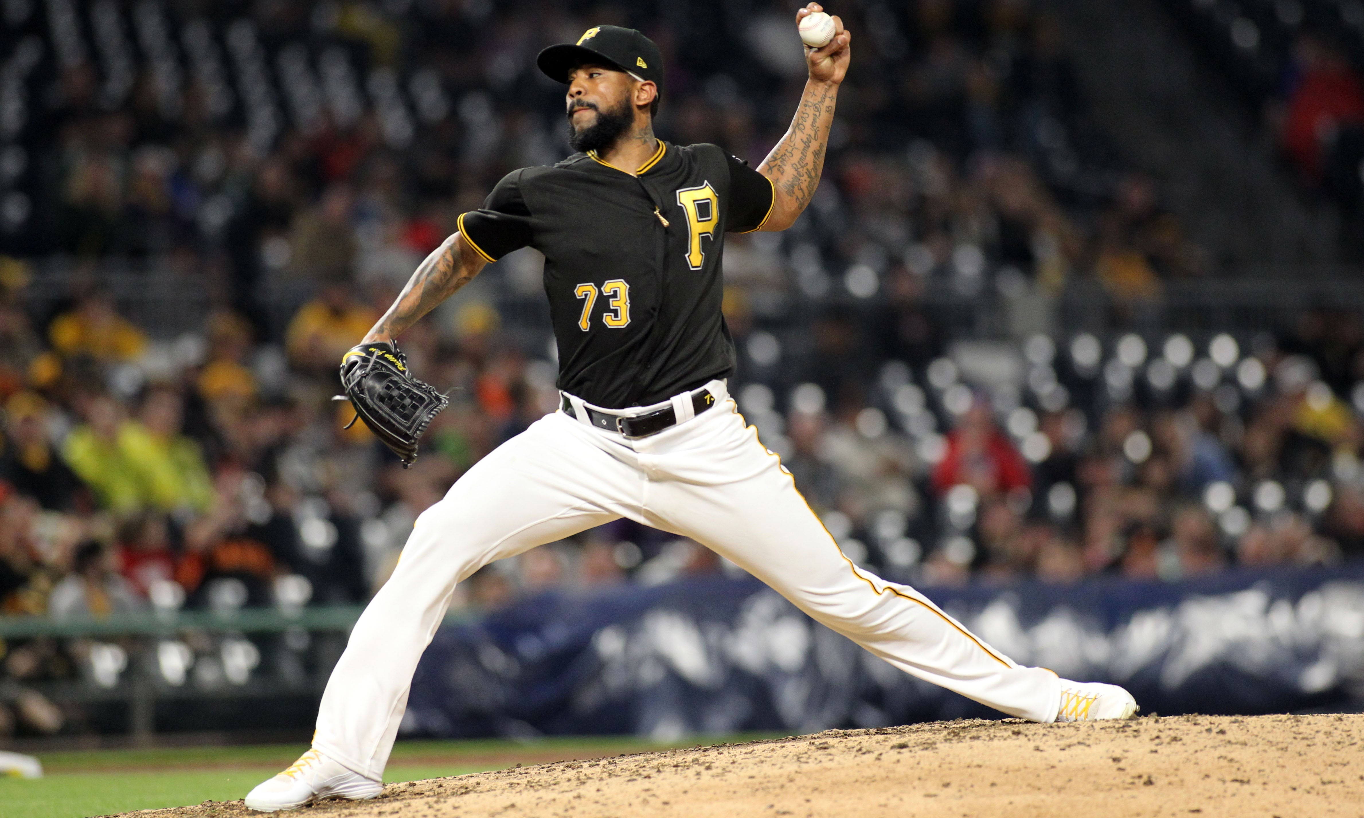 There Is Evidence that Felipe Vazquez Might be Tipping His Pitches