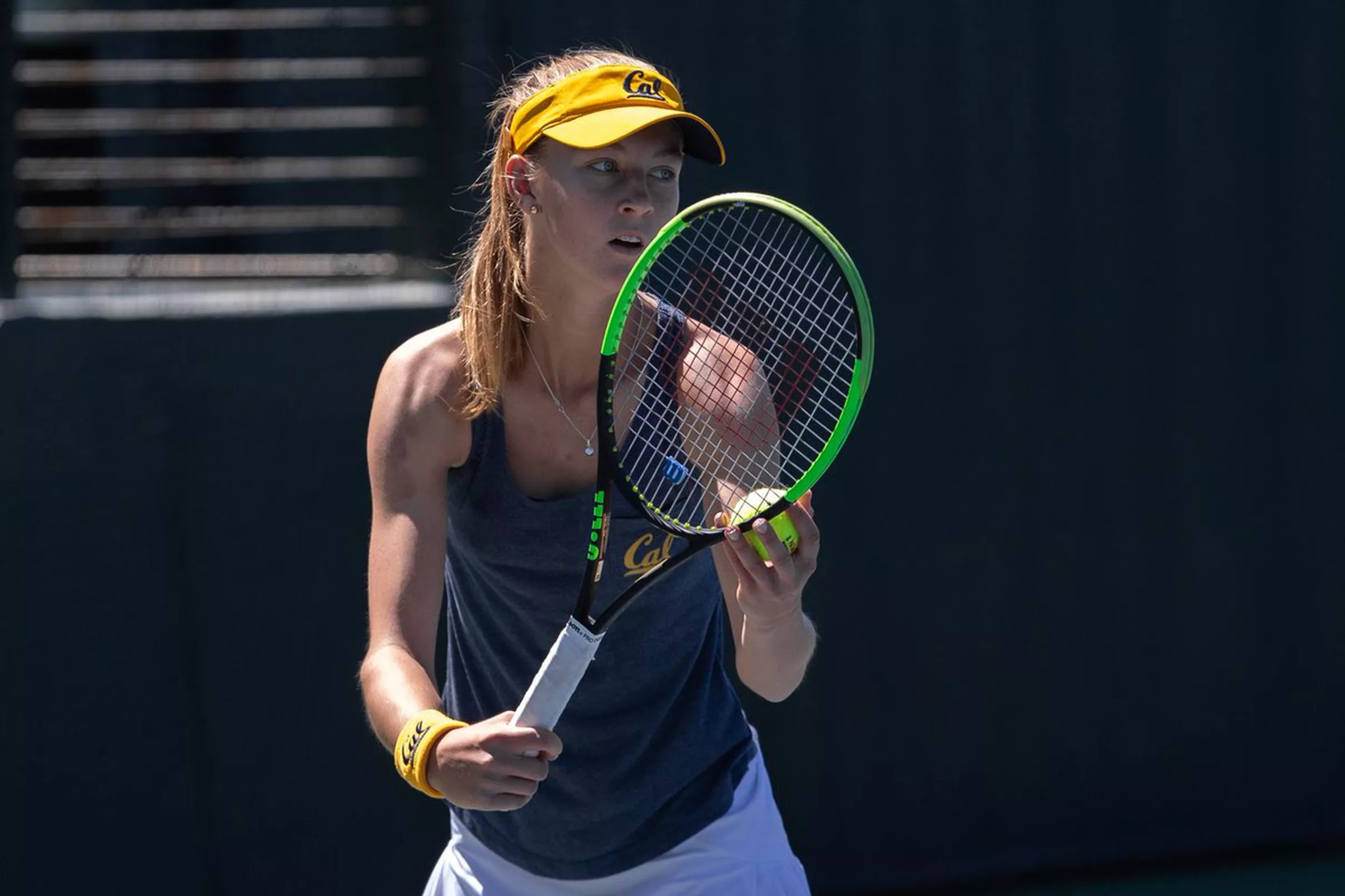 Golden Crown: Julia Rosenqvist is Pac-12 Women’s Tennis Player of the Week