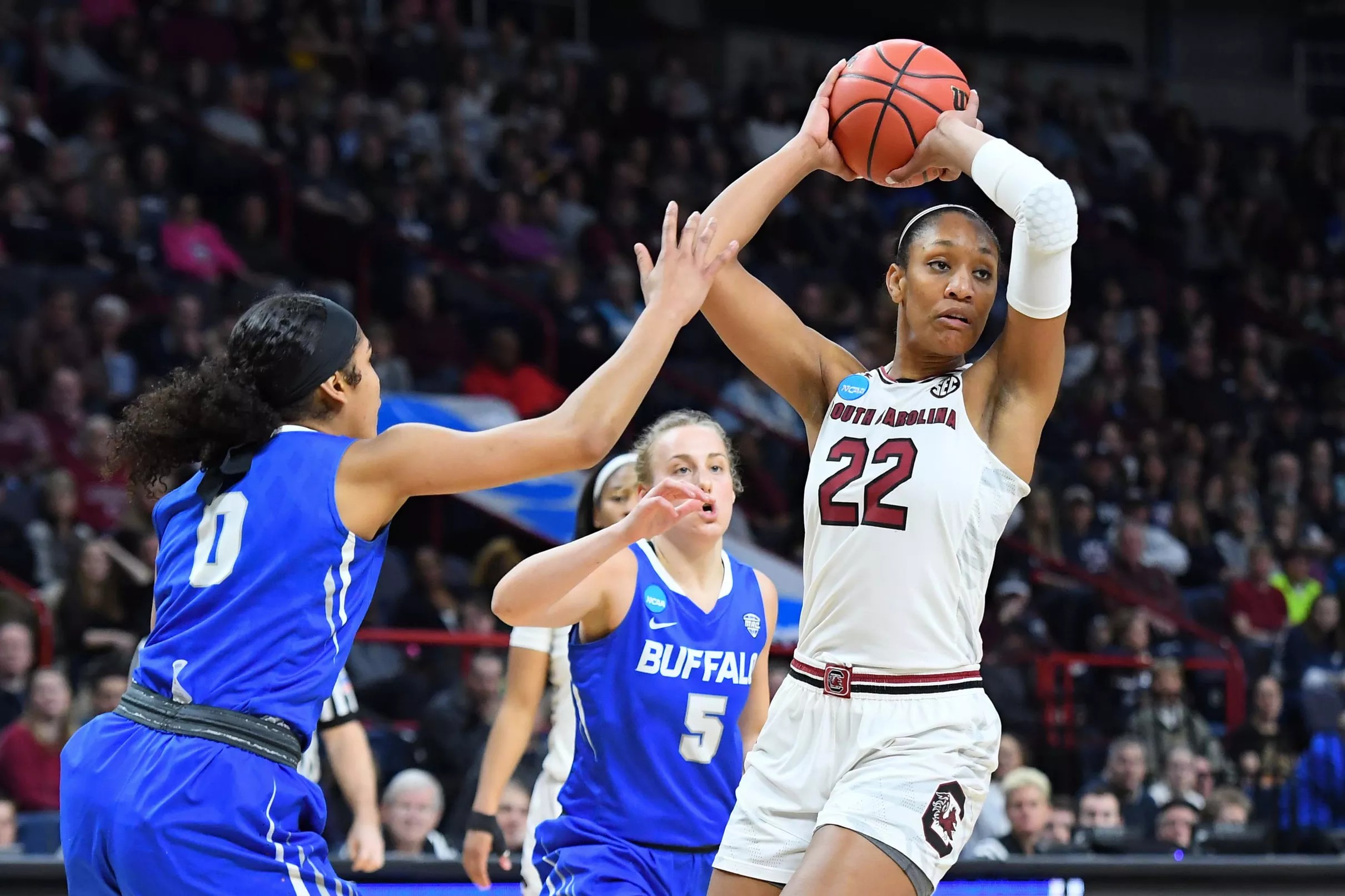 2018 Elite Eight Preview: No. 1 UConn vs. No. 2 South Carolina | TV ...