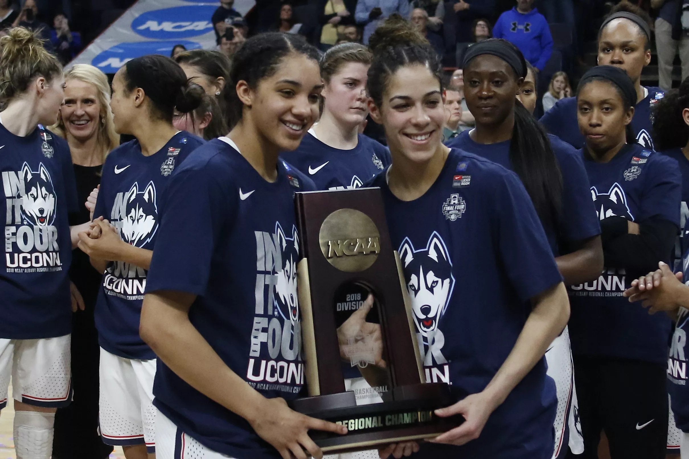 WATCH: South Carolina Gamecocks & UConn Huskies NCAA Tournament Elite 8 ...