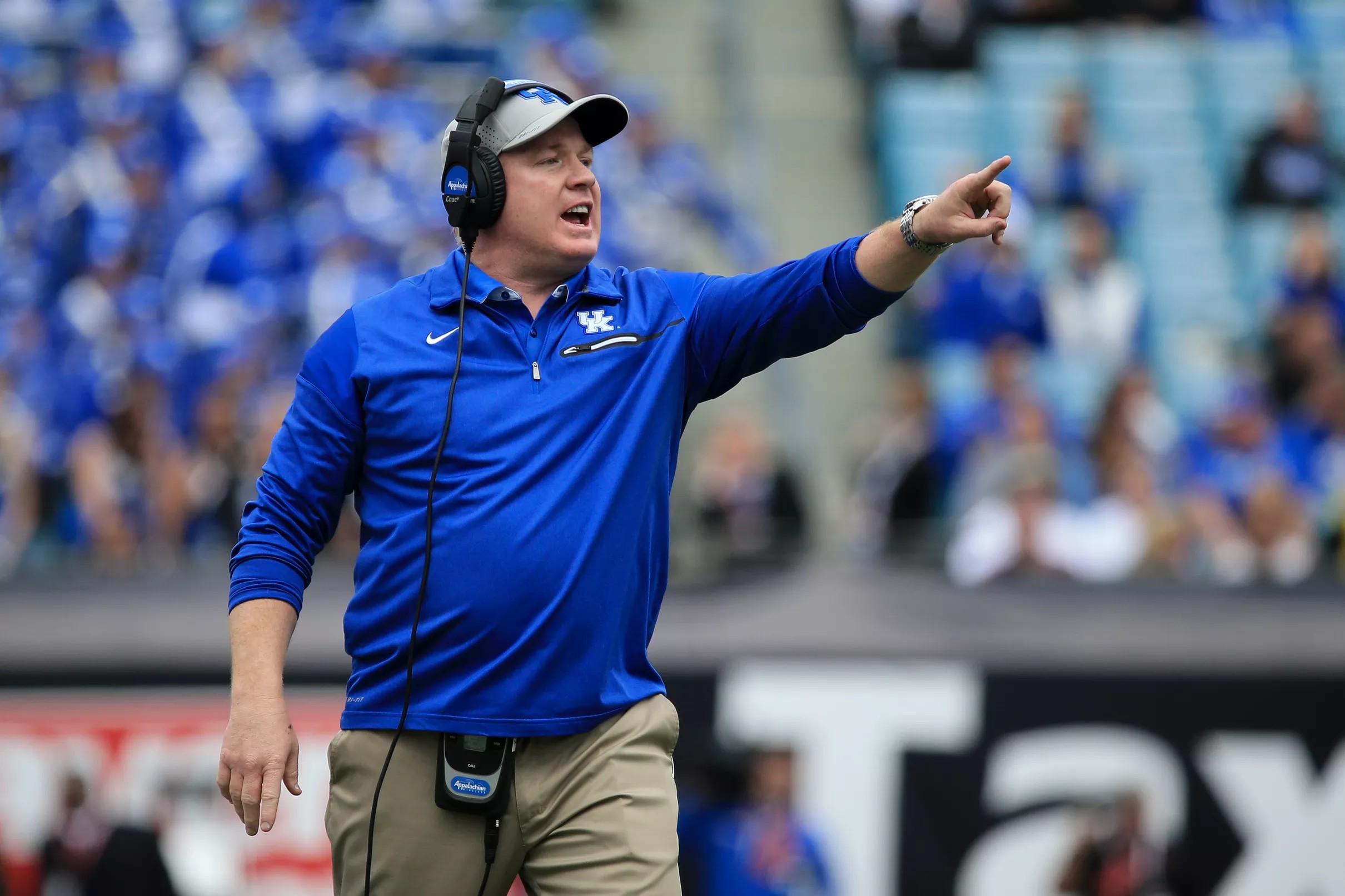 Mark Stoops a candidate for Miami opening, per report