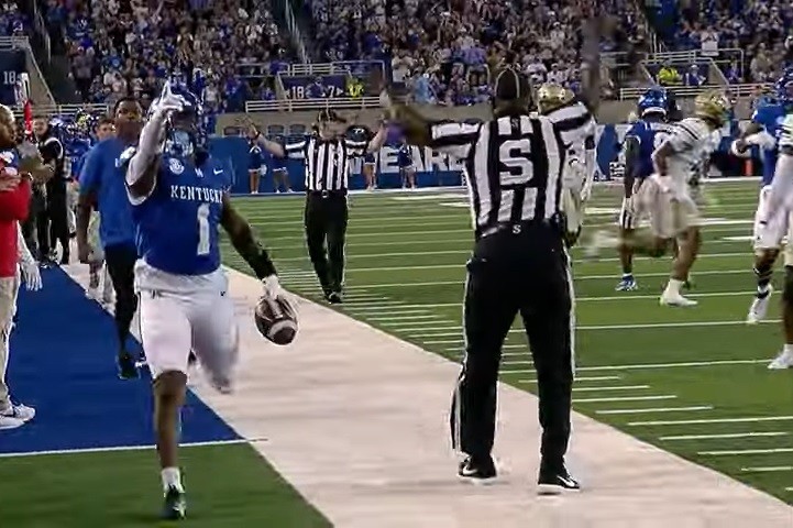 Kentucky’s Ray Davis invited to NFL Draft Combine