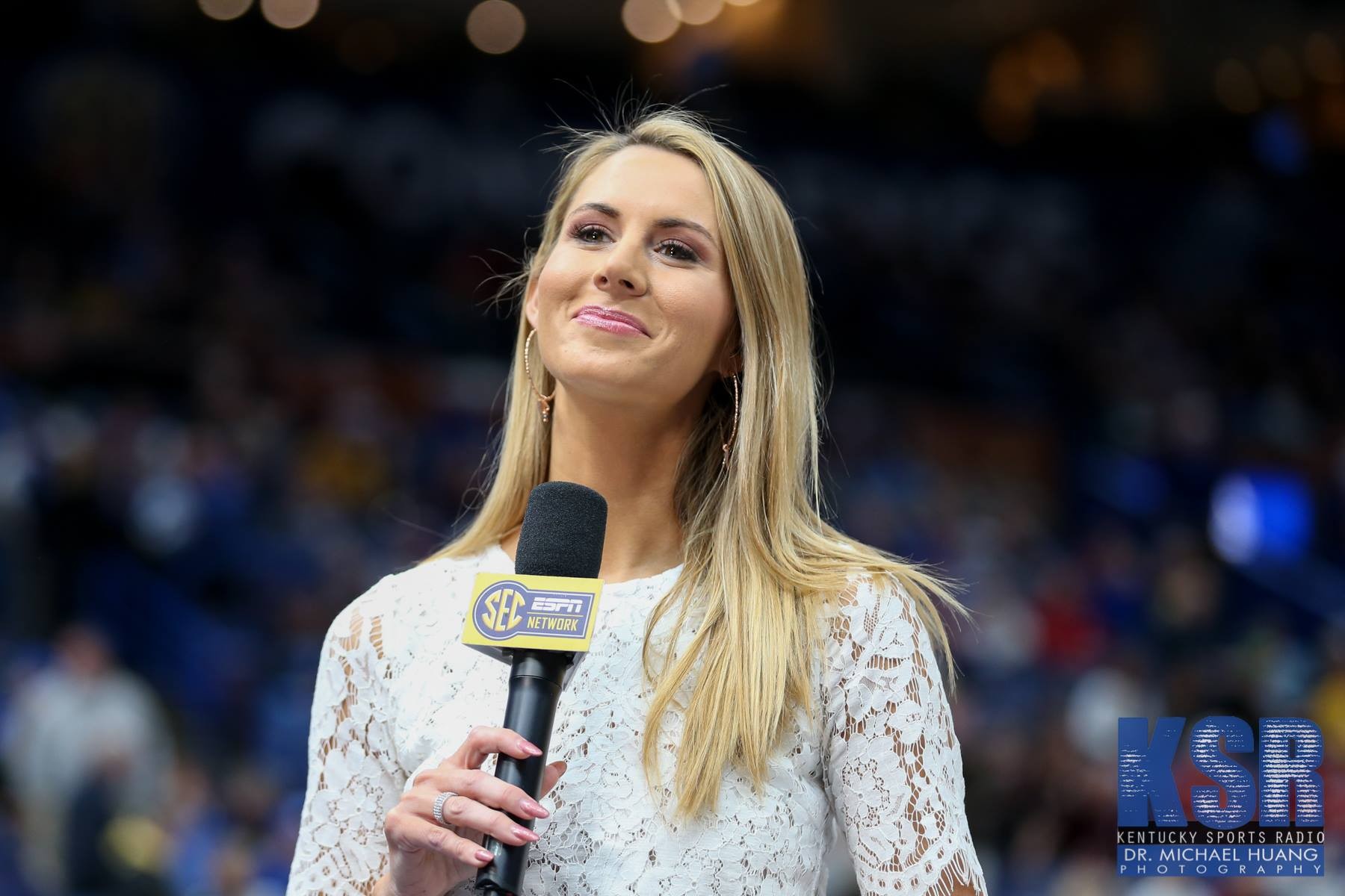 Laura Rutledge joins Hey Kentucky to talk about the Cats