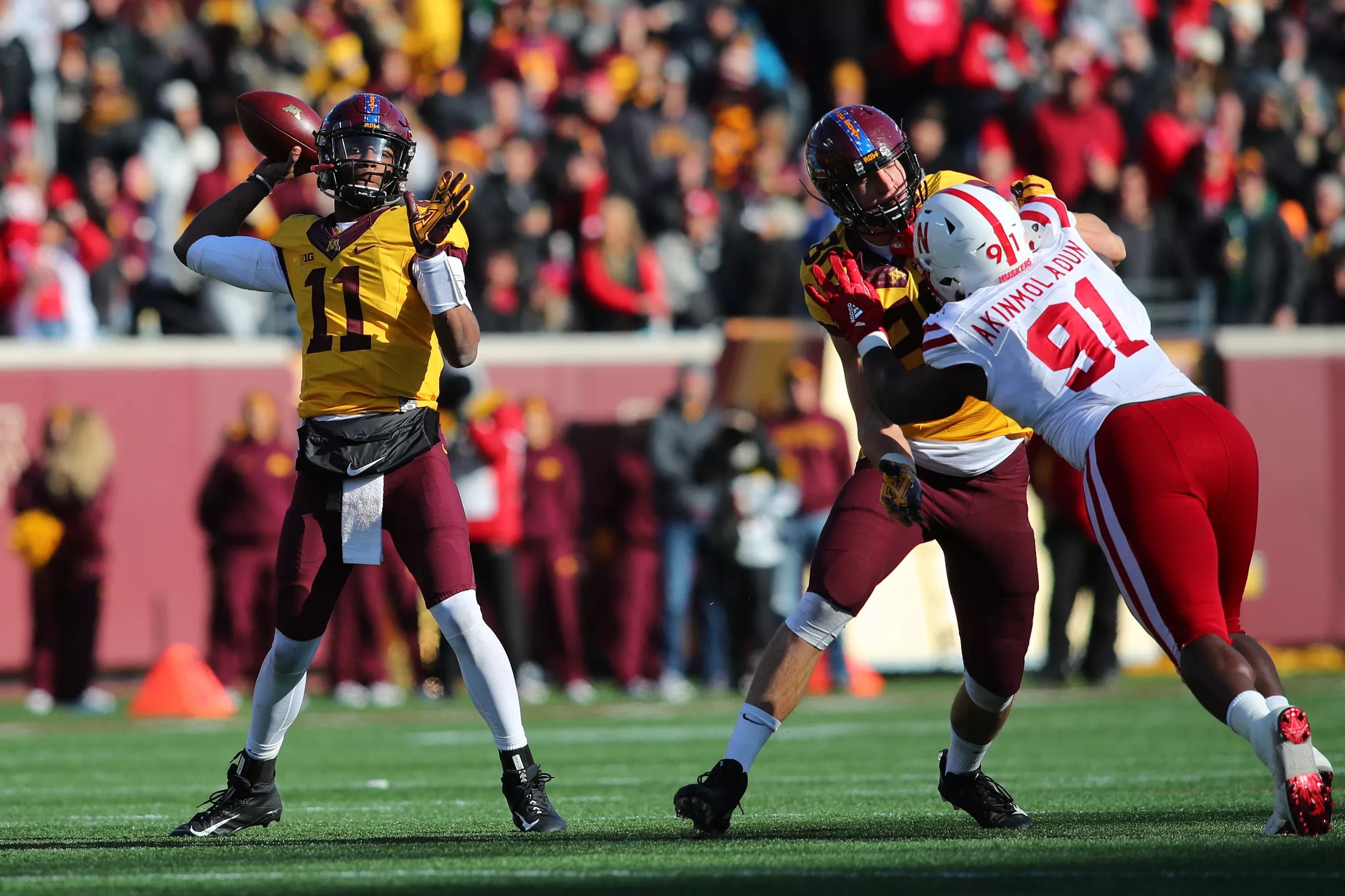 Strolling Through Twitterland: Nebraska vs. Minnesota