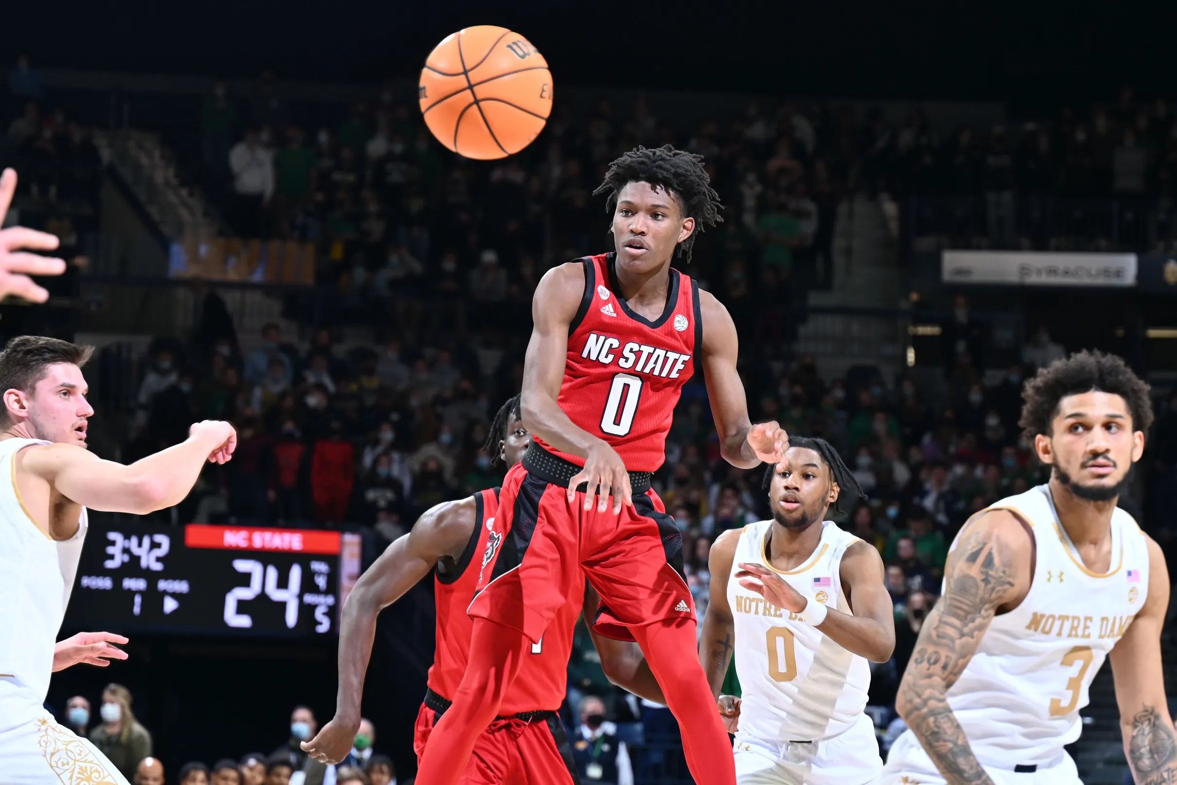 Terquavion Smith officially declares for NBA Draft but will maintain ...