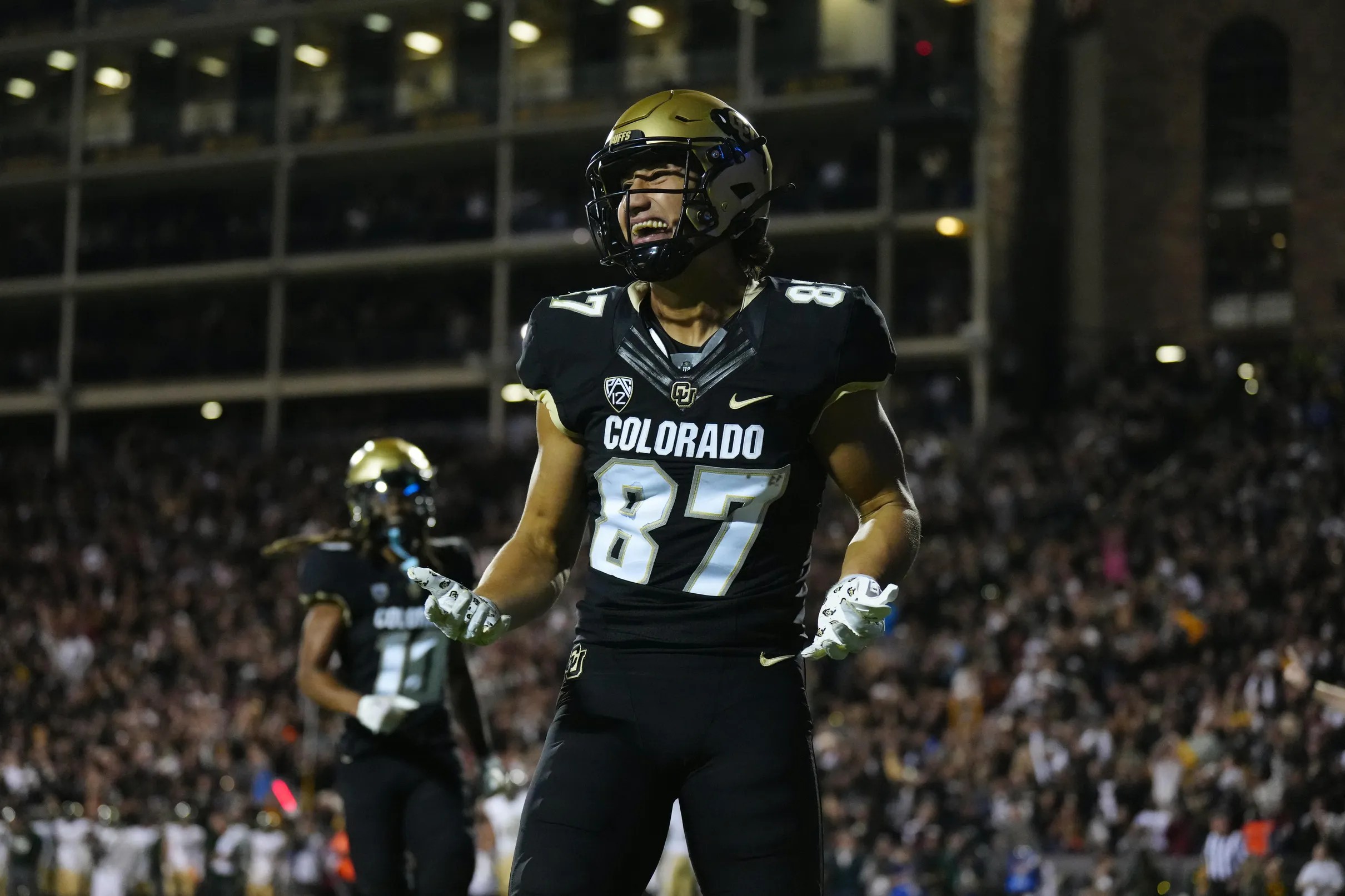 Colorado’s tight ends coach Tim Brewster resigns