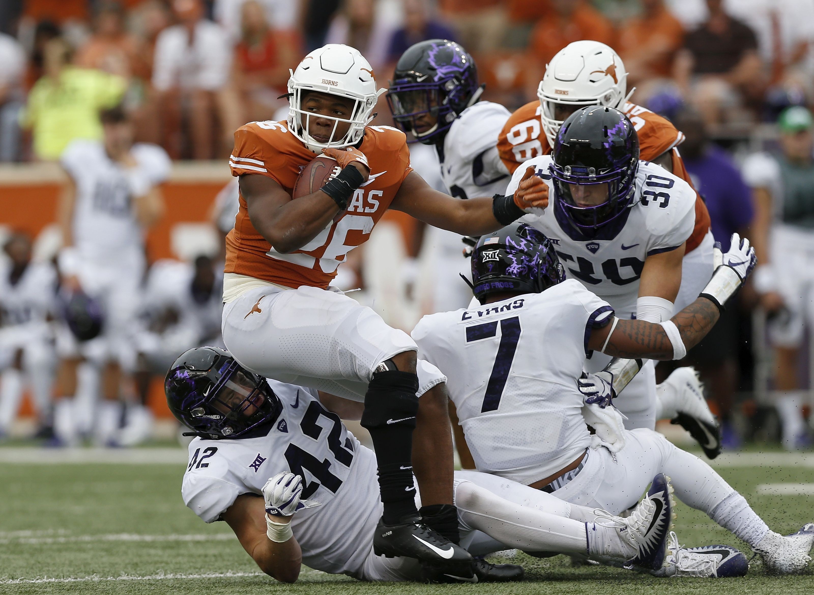 Texas Football: Keaontay Ingram can determine fate of the offense