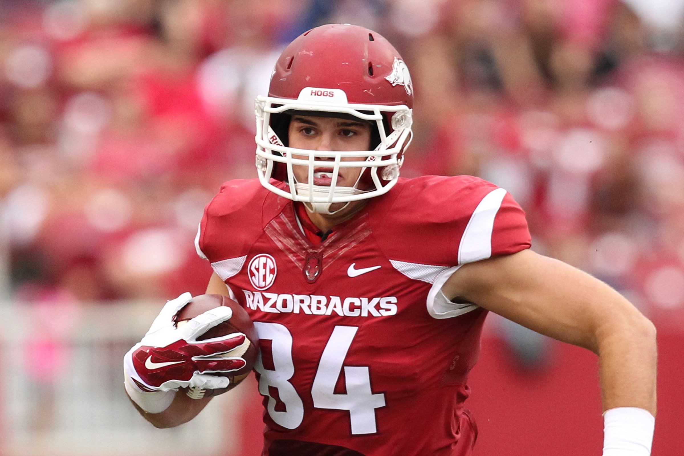 Chicago Bears Draftwatch: 2016 tight end prospect Hunter Henry and a ...