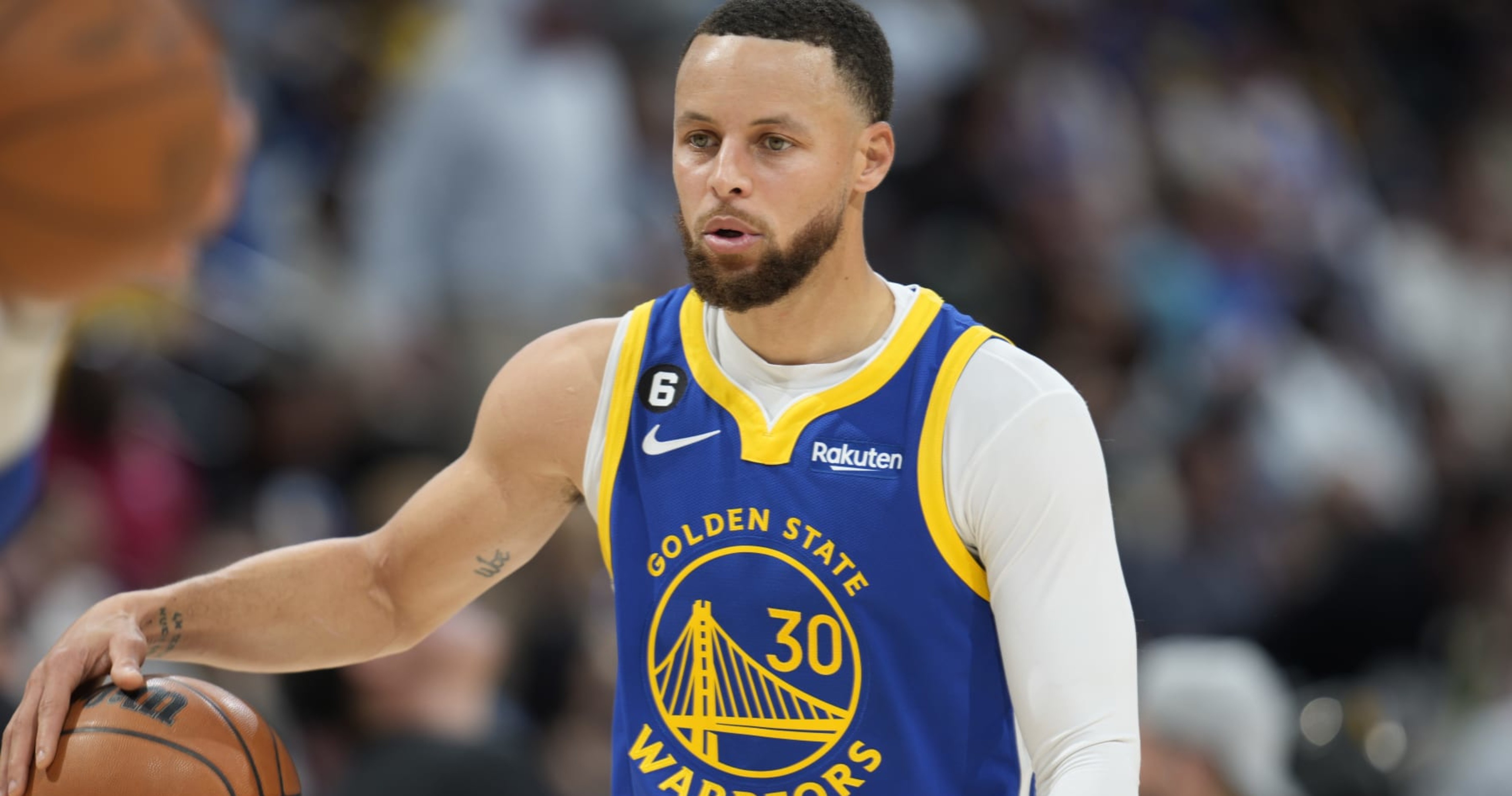 Warriors' Stephen Curry to Star in NBC's 'Mr. Throwback' Mockumentary ...