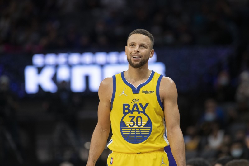 Stephen Curry's Unanimous Media Partners With Amazon, More for '12 Days ...