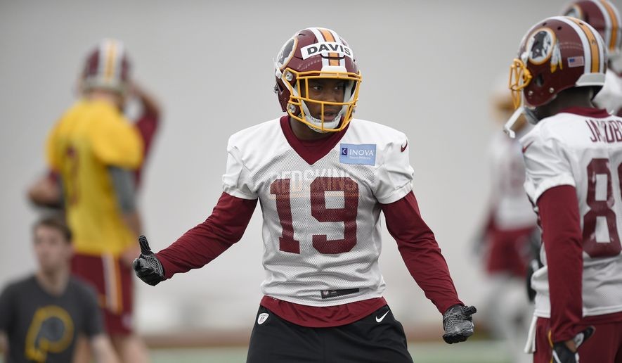 Davis more than just another wide receiver at Redskins camp