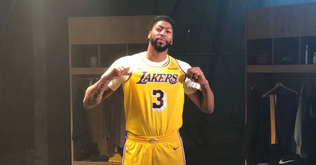 NBA 2K gave us our first look at Anthony Davis in the new Lakers jerseys