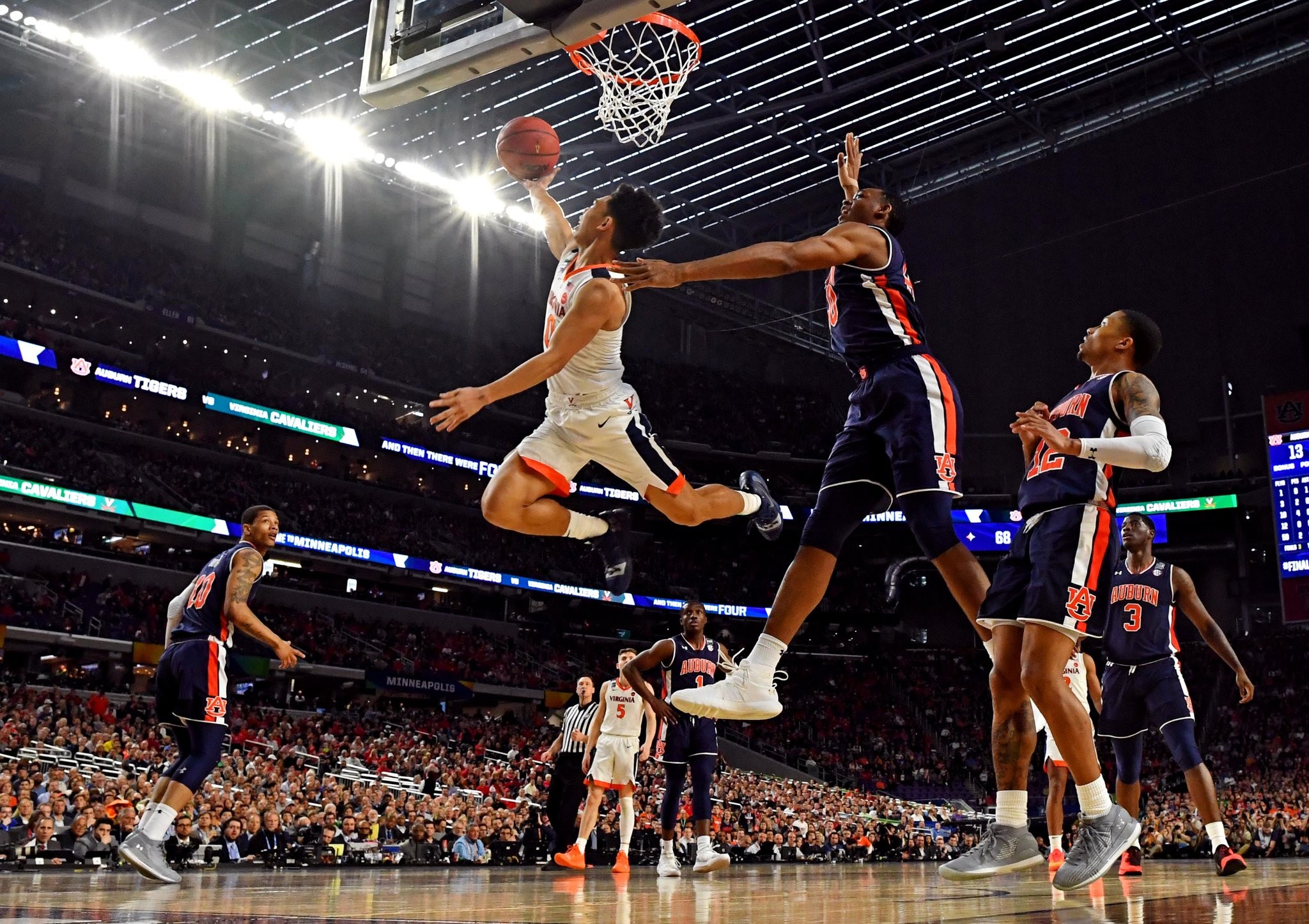 N.C.A.A. Final Four: Virginia Stuns Auburn to Reach Title Game