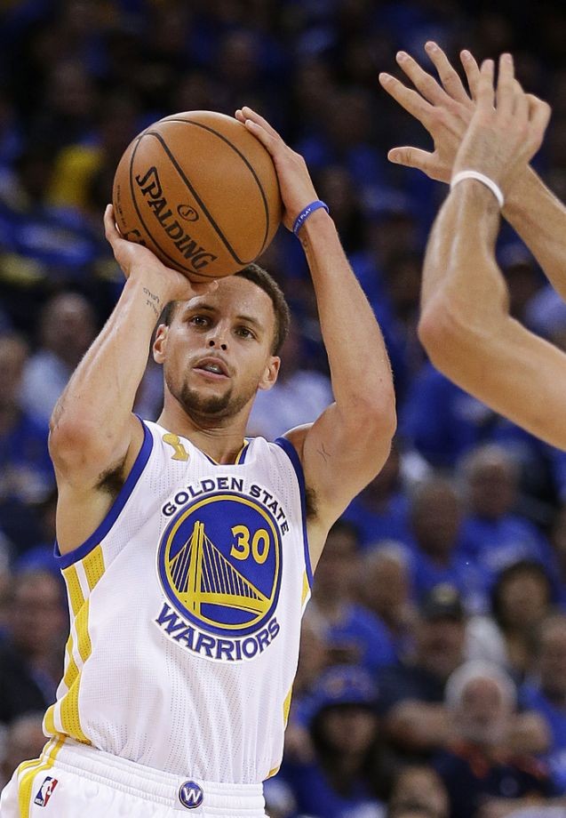 Stephen Curry earns Rick Barry’s seal of approval