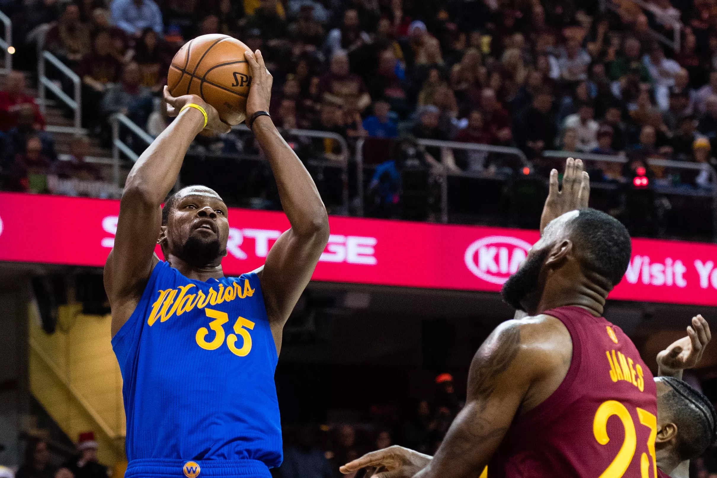 Preview: Warriors battle Cavs on Christmas: Rivalry rages on, despite ...