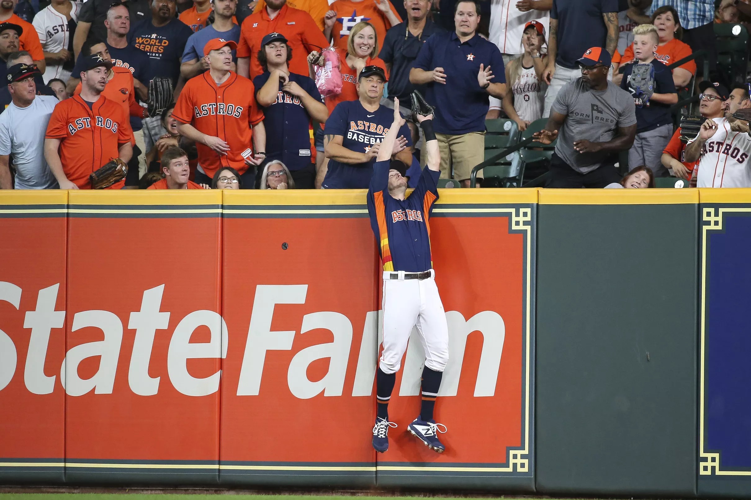 Astros sweep! Pitching sparkles again in 5-3 win over Rangers