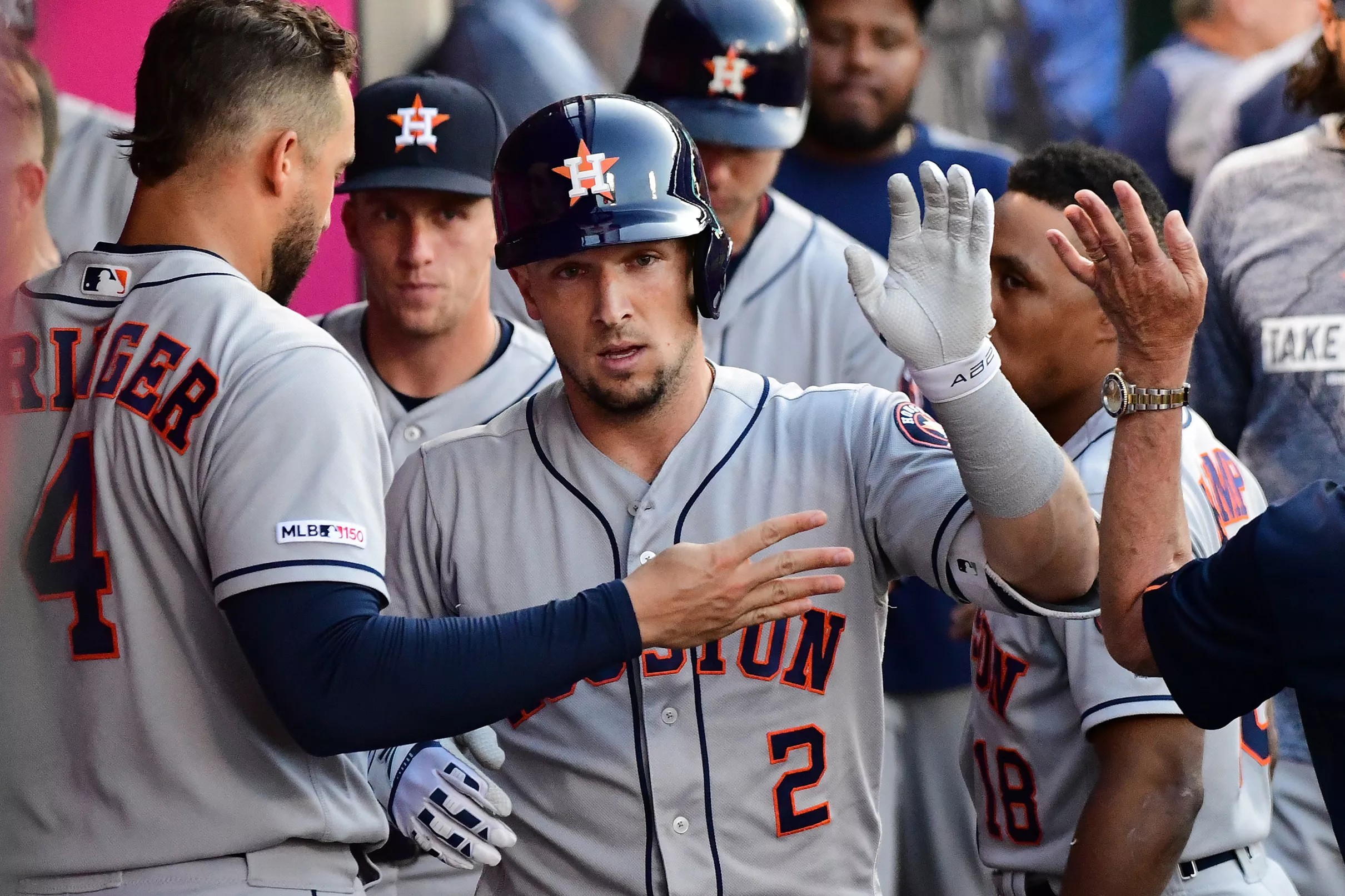 Astros hammer Harvey, cruise to 6-2 win over Angels