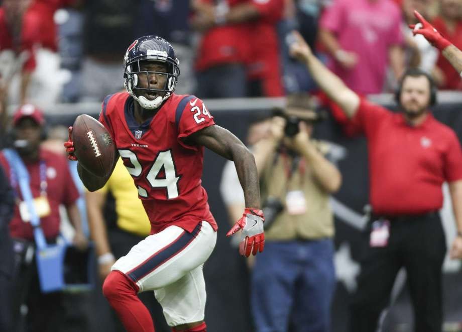 Texans' Johnathan Joseph plans to return for 14th NFL season