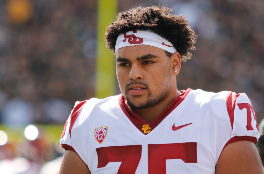 Alijah Vera-Tucker returning to USC Football, will play in 2020 after all