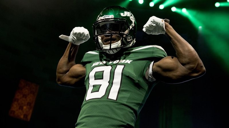 Uni Watch: Grading Every Aspect of the Jets' Brand-New Jerseys