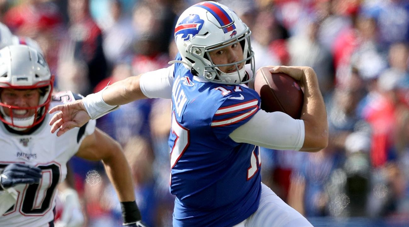 Bills' Josh Allen Exits Game vs. Patriots After Helmet-to-Helmet Hit