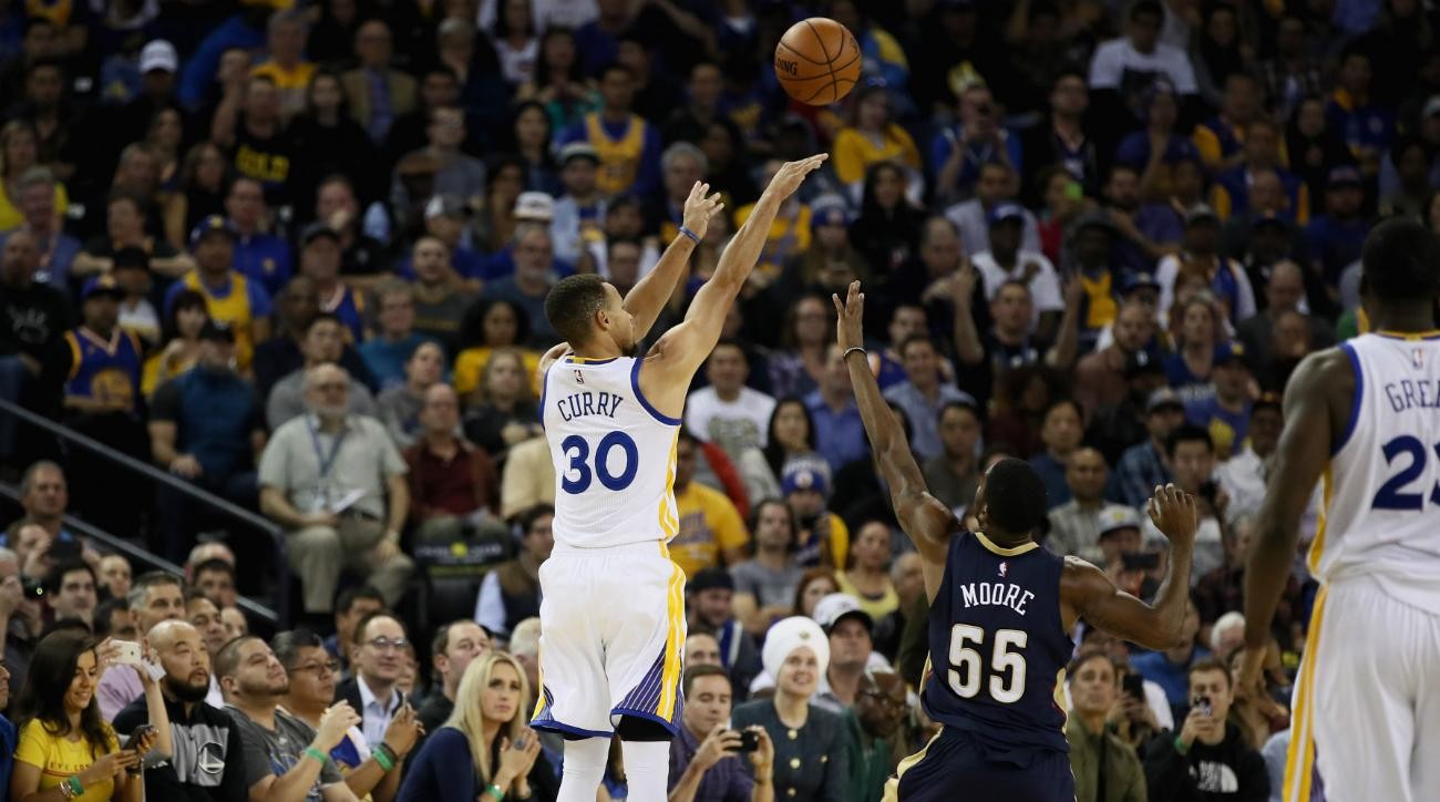 Stephen Curry Hits NBA Record 13 Three-Pointers vs. Pelicans