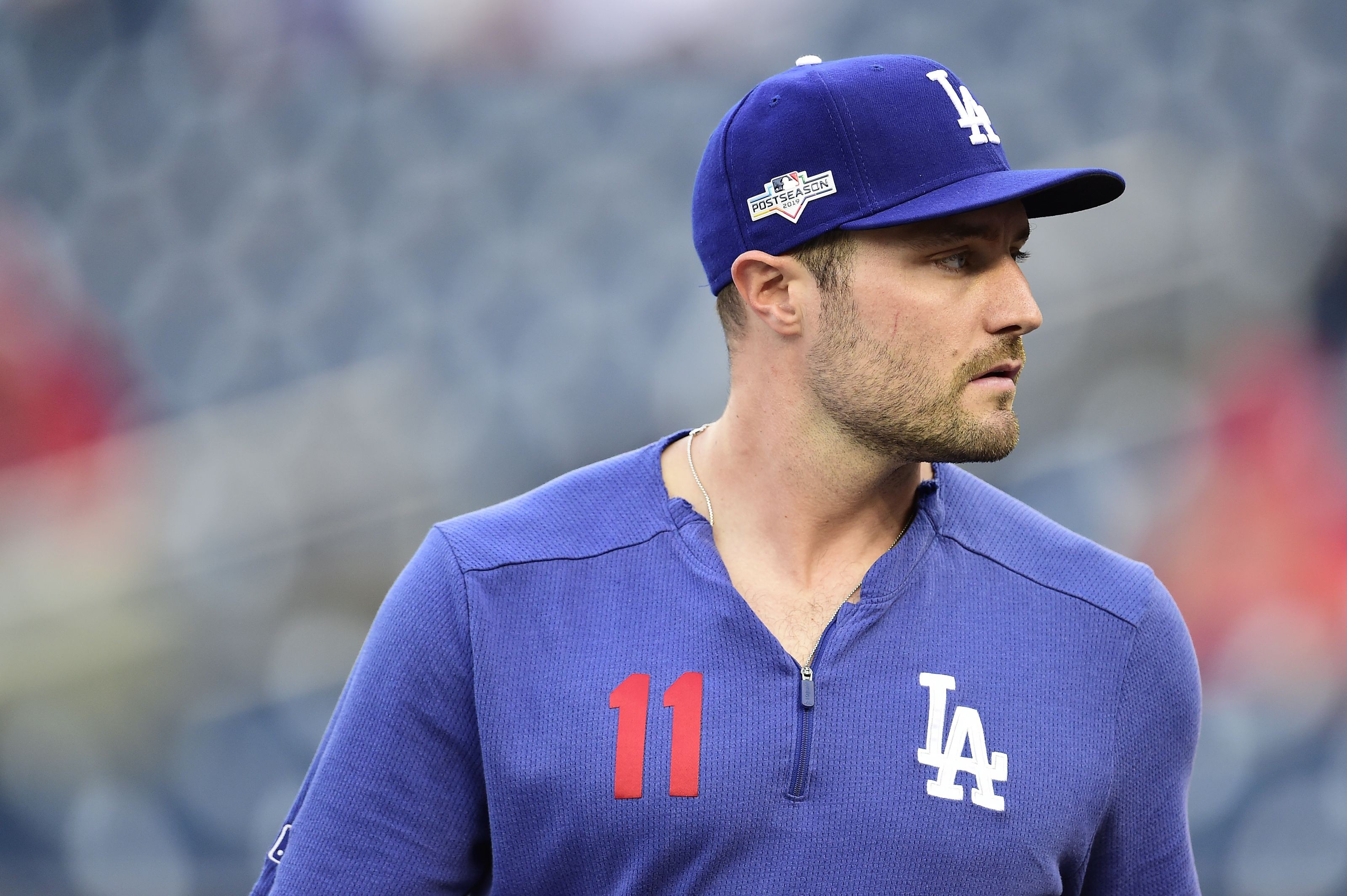 Dodgers: It’s too soon for the Dodgers to give up on A.J. Pollock