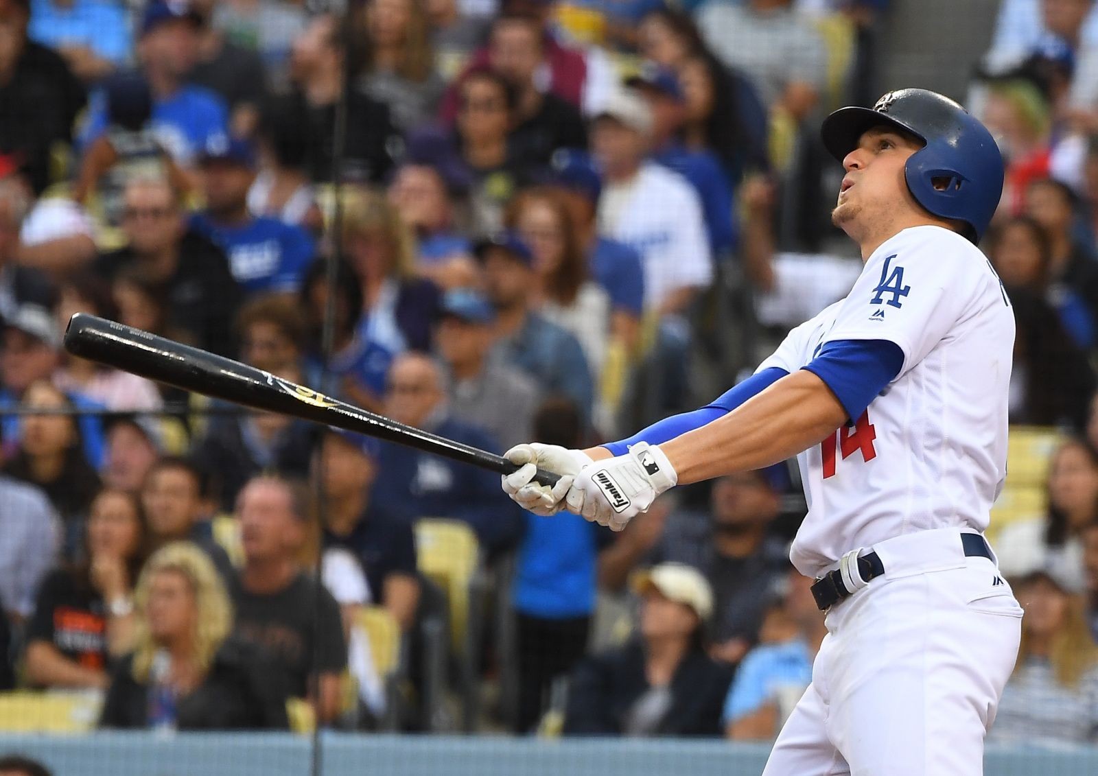 Dodgers: Kiké Hernandez is a Must Start at Shortstop for the Dodgers