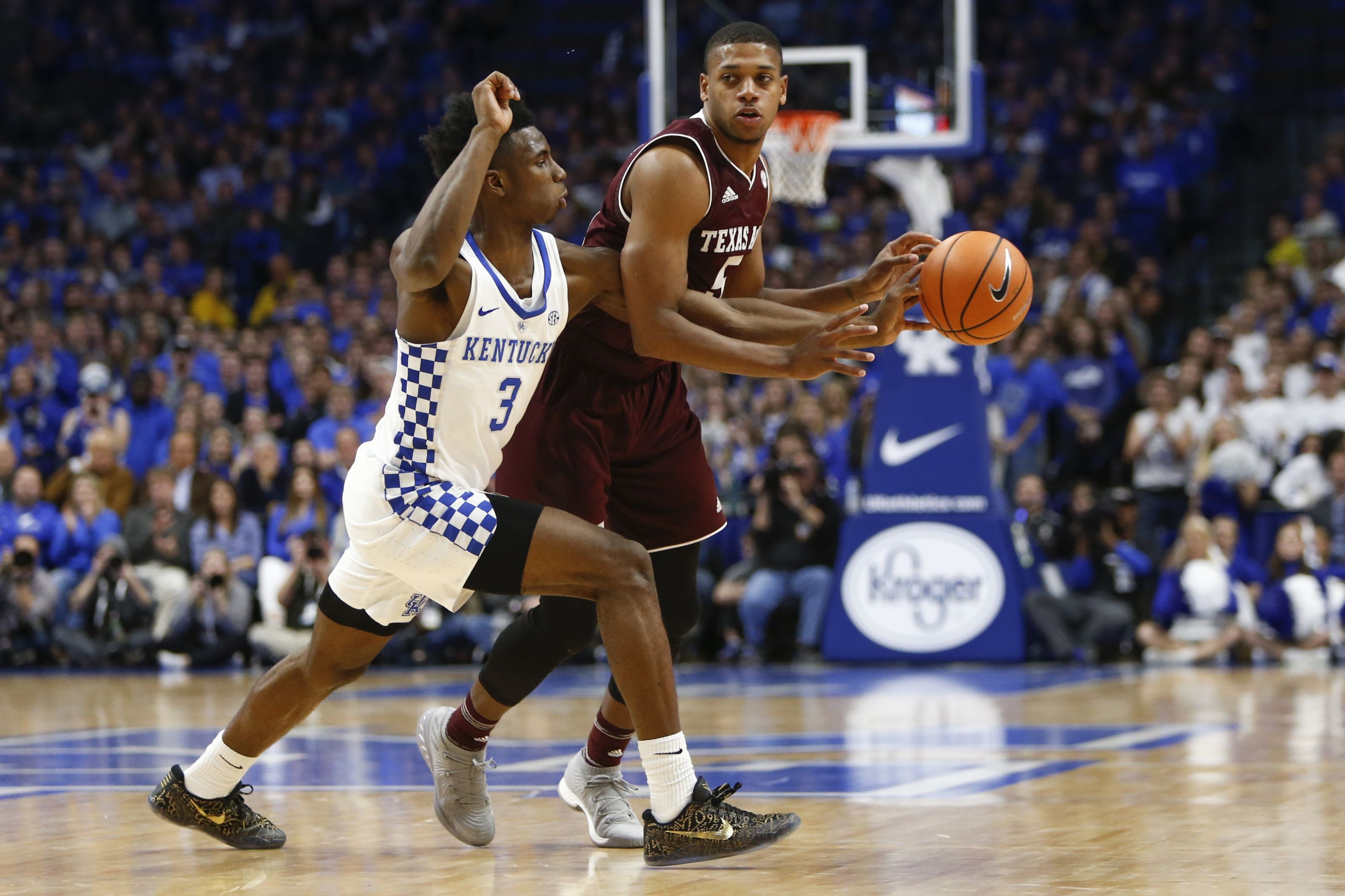 Texas A&M basketball: Savion Flagg named SEC Player of the Week