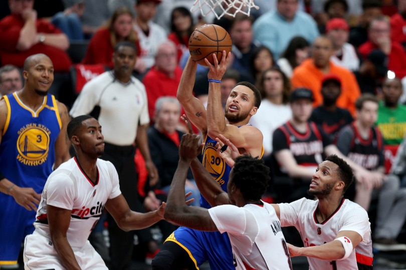 Photos: The 7 best shots in the paint in Warriors-Blazers Game 3